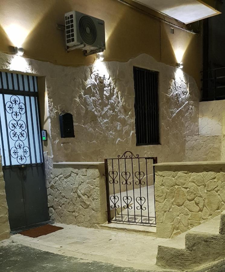 Appartamento La Casa Del Relax Catania Esterno foto